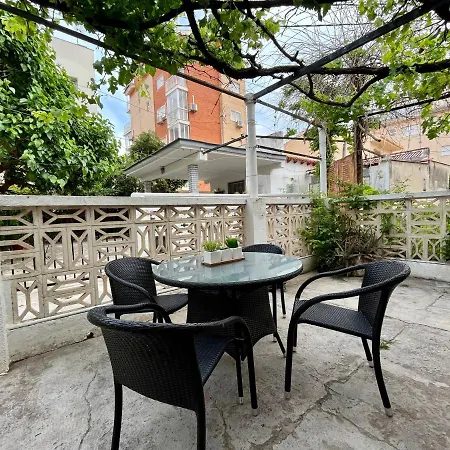 Casa La Parra, Grupos Holiday home