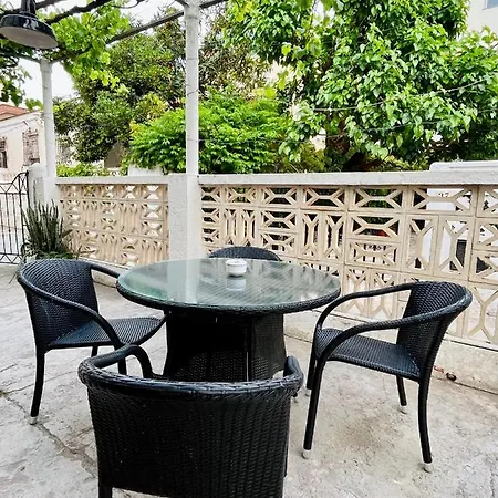 Holiday home Casa La Parra, Grupos